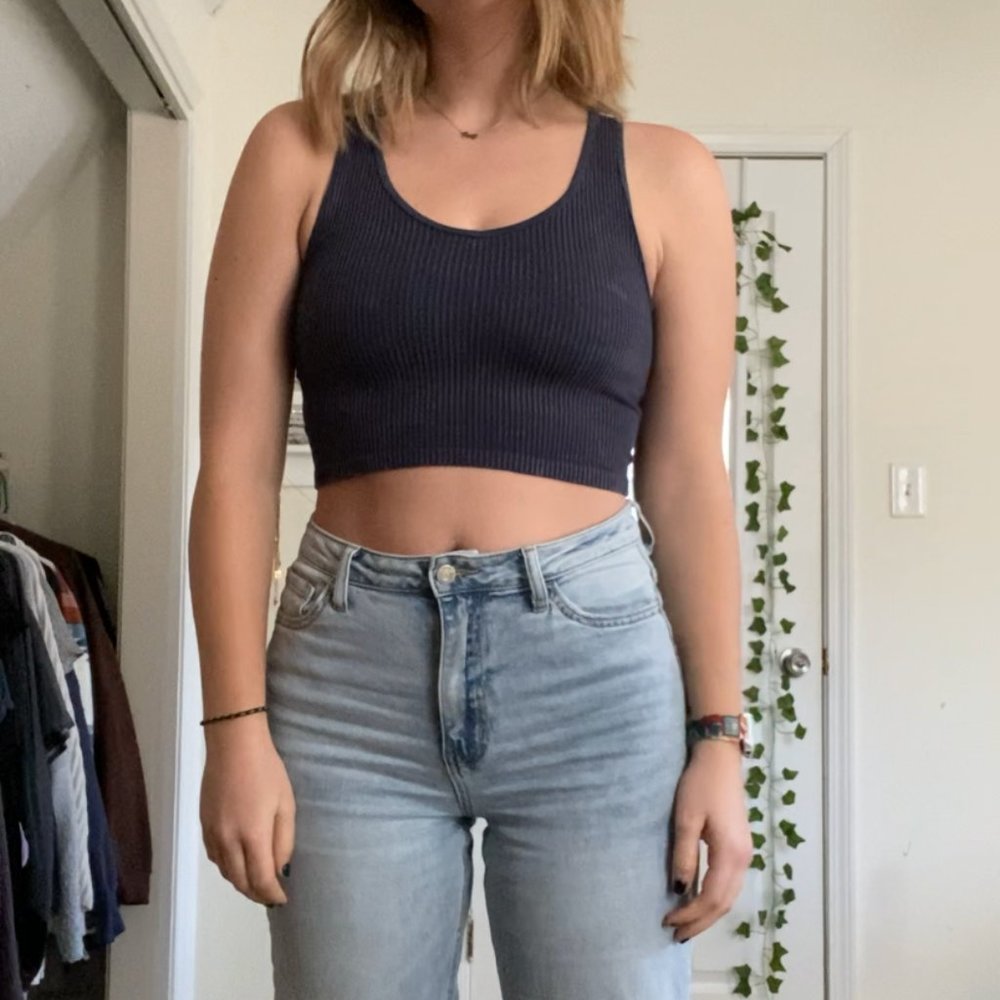 Ribbed Cropped Tank